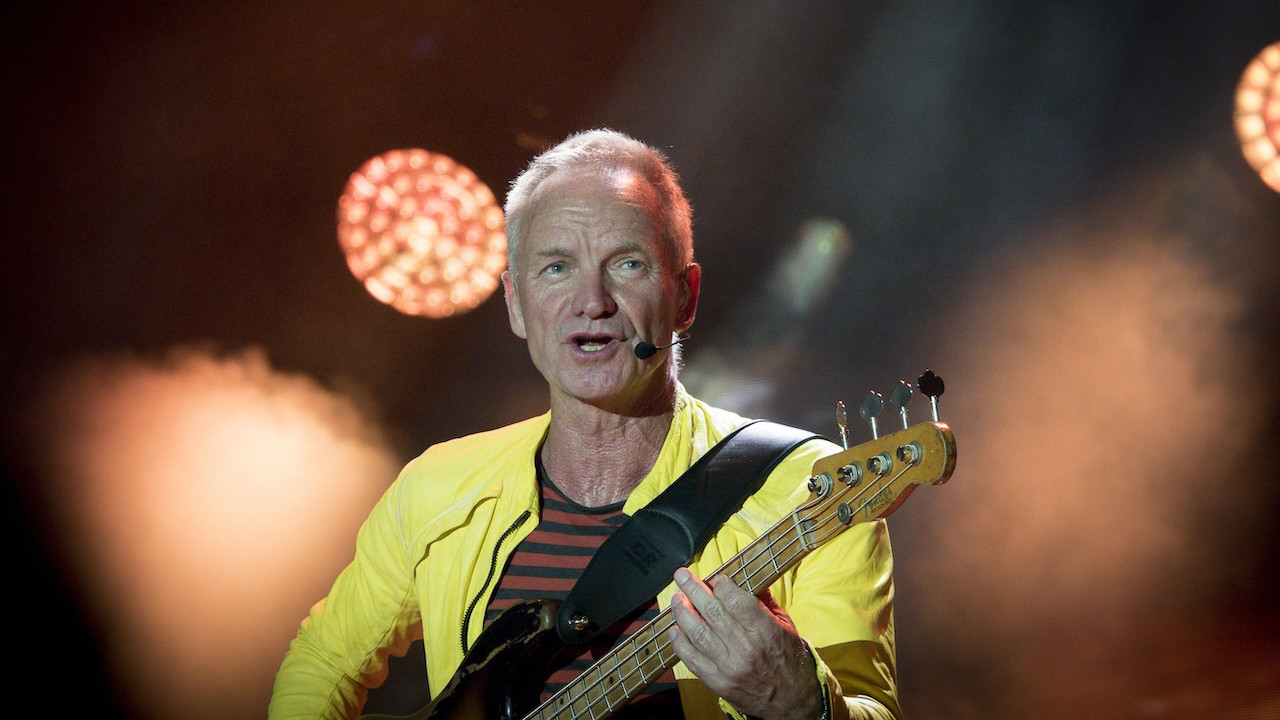 Sting grup arkadaşlarına para ödemiş