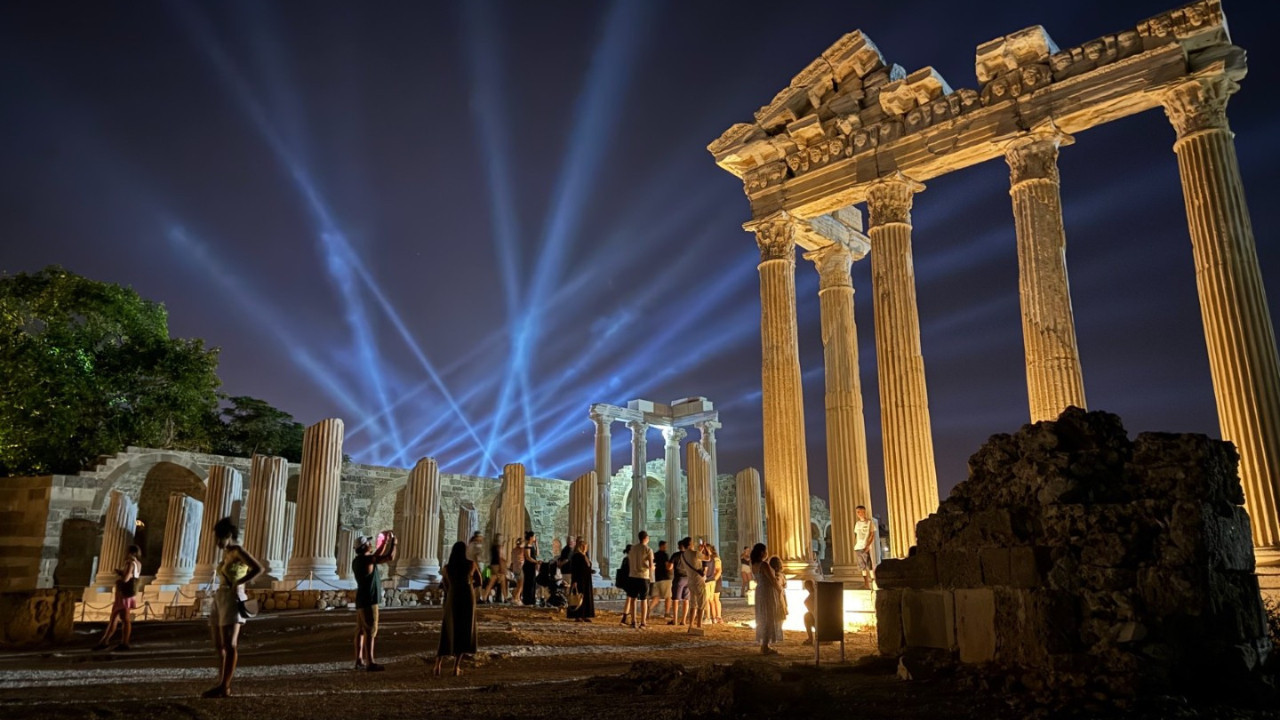 Antalya kültür turizminde rekor yıl: 3 milyonu aşkın ziyaretçi