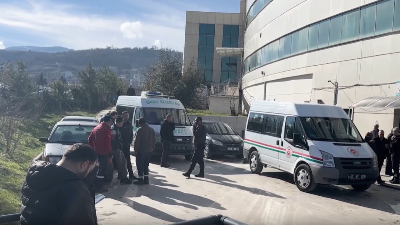 Öğrenci servisi, otomobille çarpıştı: Ölü ve yaral…