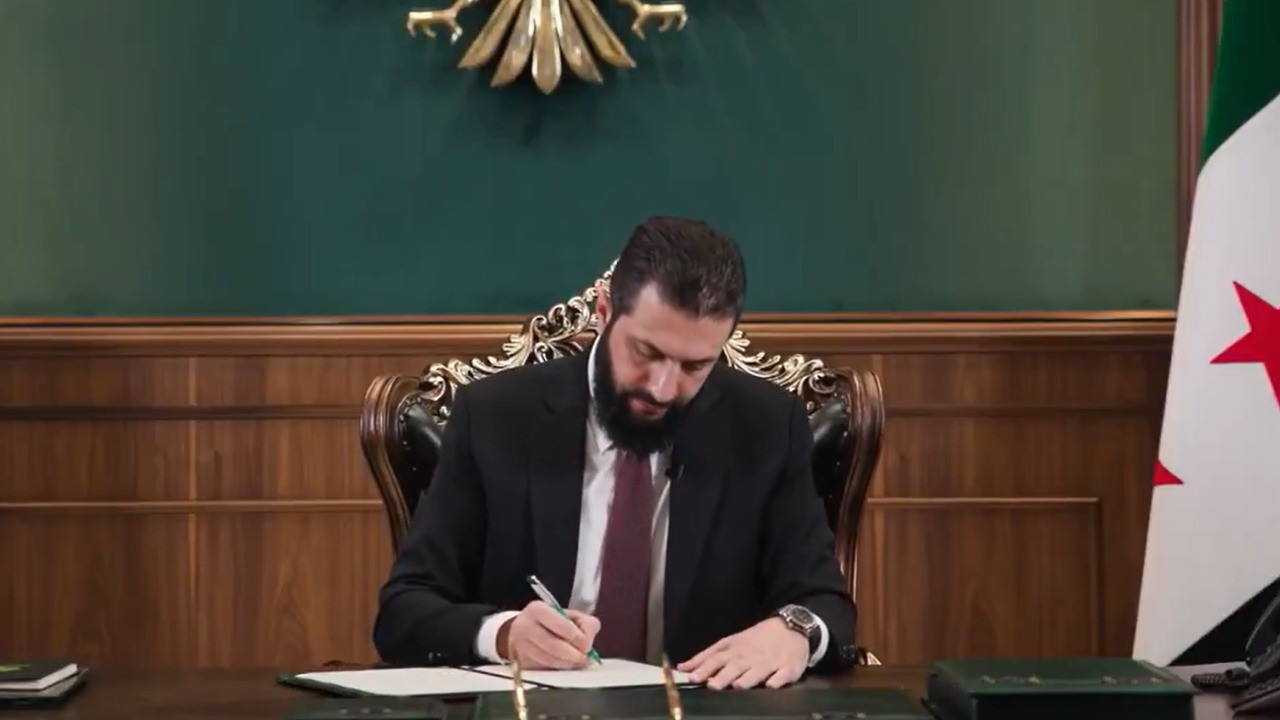 Şara’dan Kürt kararnamesi