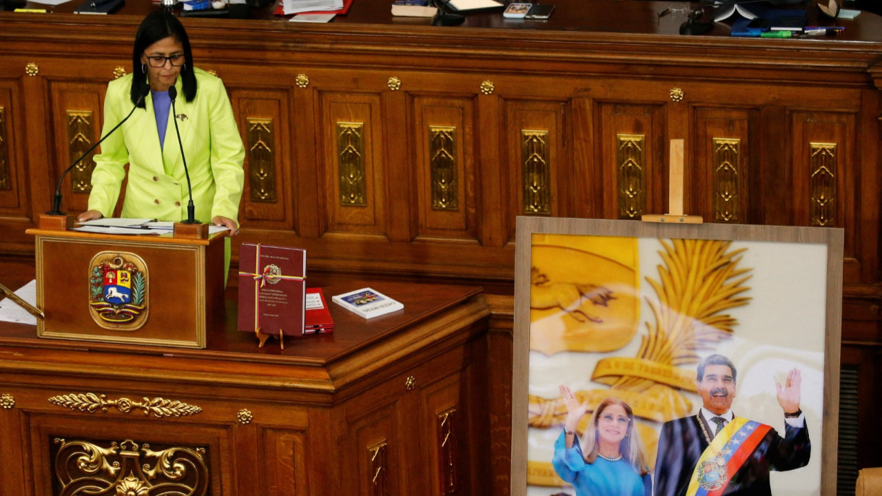 Venezuela'nın geçici lideri: Tehdit edildiğim için korkuyor değilim