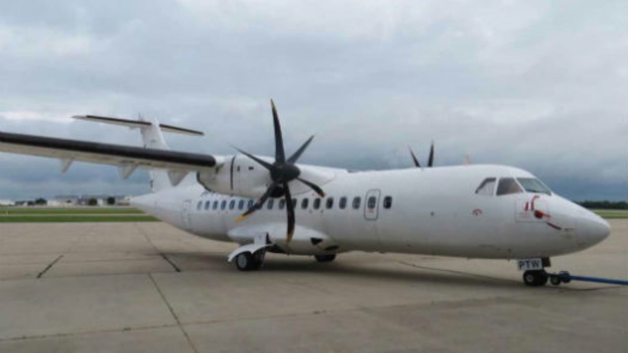 10 kişiyi taşıyan uçak kayboldu