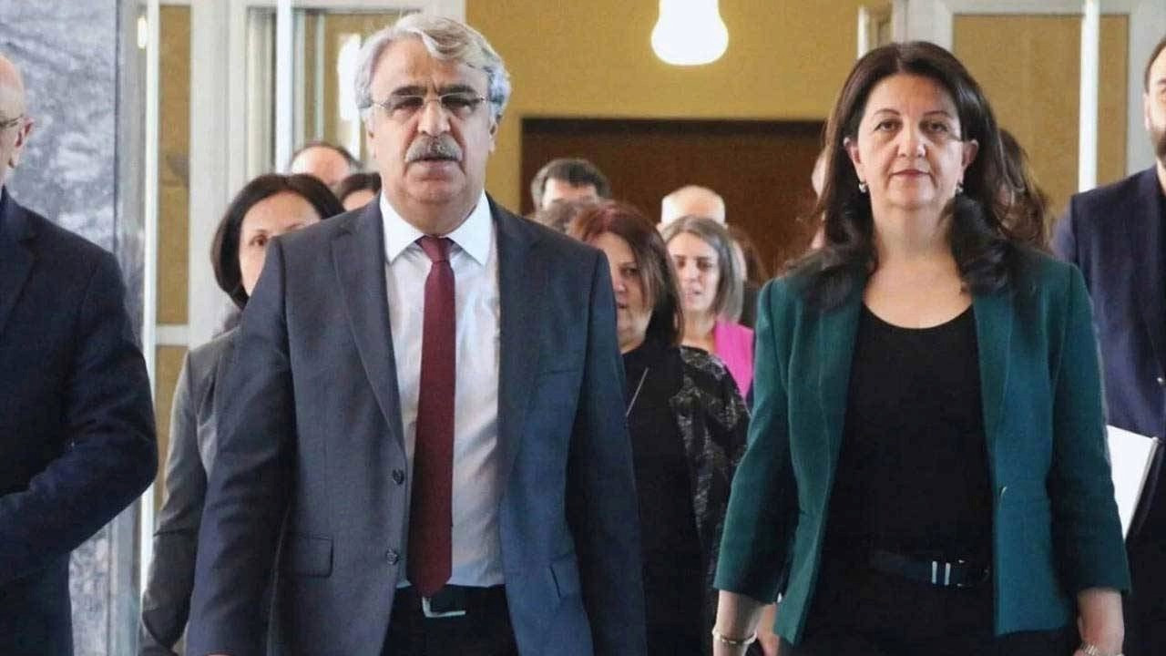 DEM Parti heyeti, İmralı'ya gitti