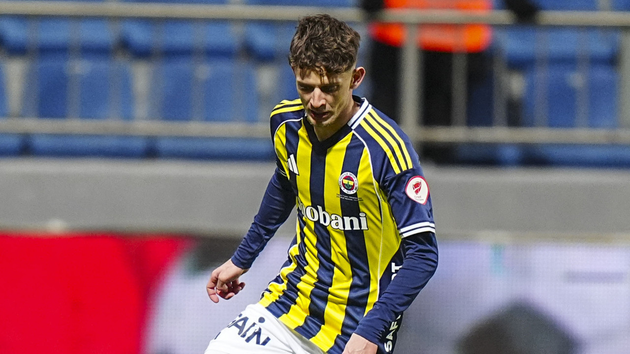 Fenerbahçe'de sakatlık: Alanyaspor maçı kadrosundan çıkartıldı