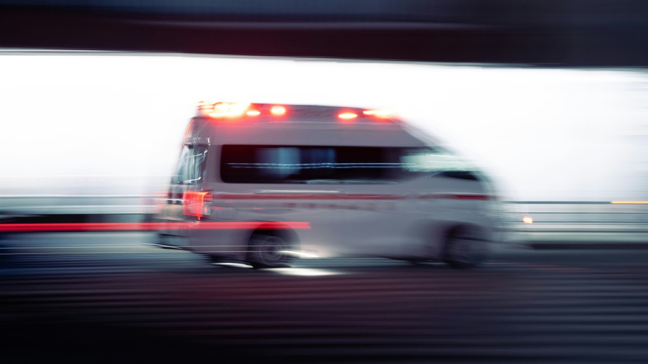 İki trafik kazasında 24 kişi öldü