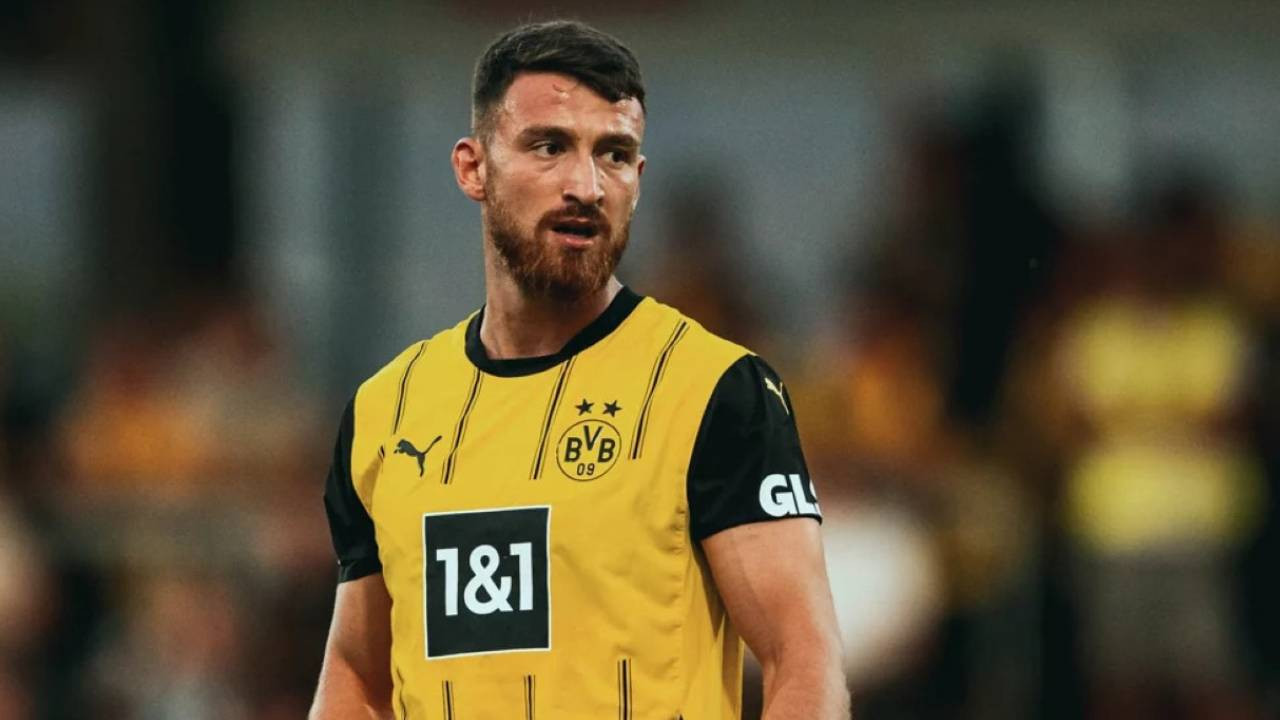 Beşiktaş'la anılan Salih Özcan'dan '4 milyon Euro istiyor' iddiasına cevap