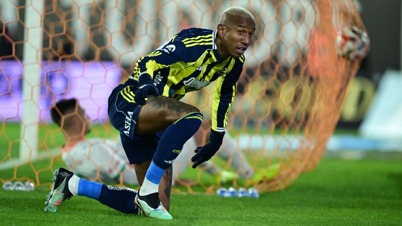 Domenico Tedesco’dan 2 değişiklik