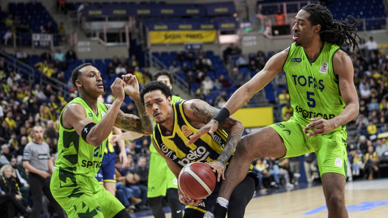 Fenerbahçe Beko evinde TOFAŞ'ı yıktı