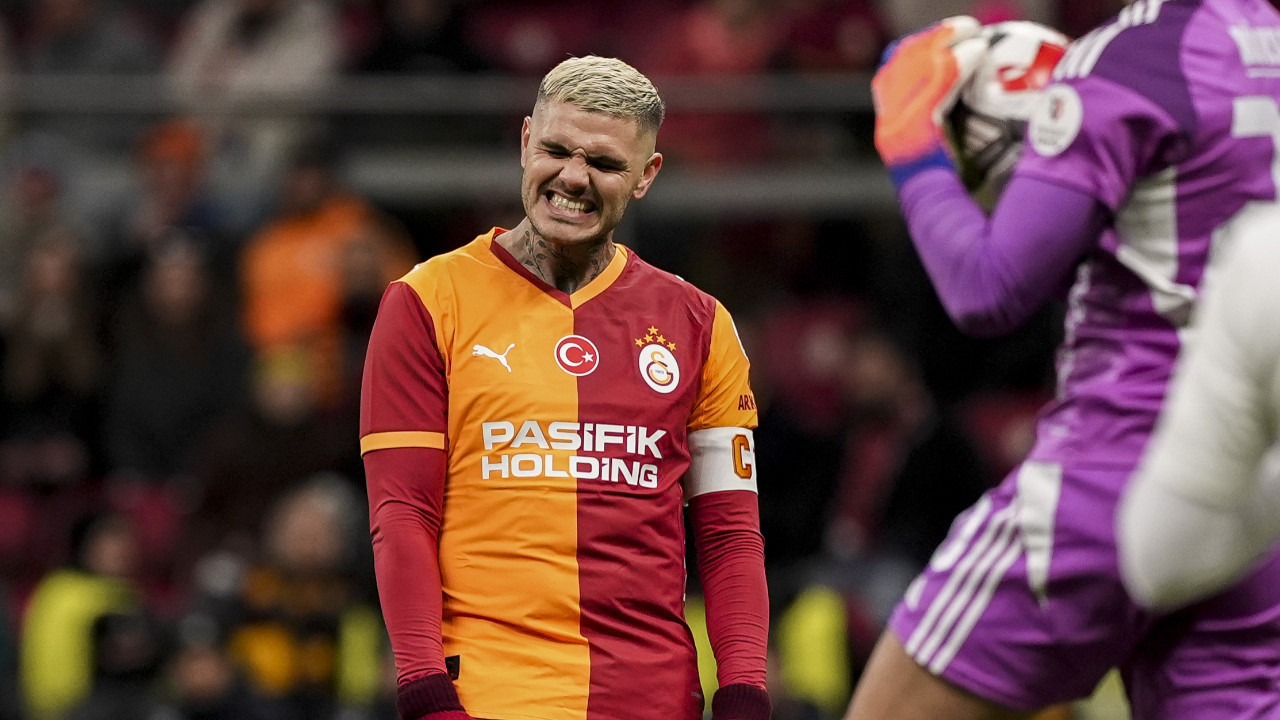 Galatasaray evinde üçüncü kez puan kaybetti: Kaleyi kapatamıyor!