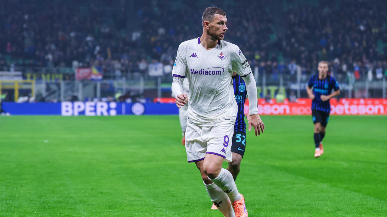 Edin Dzeko geri dönüyor