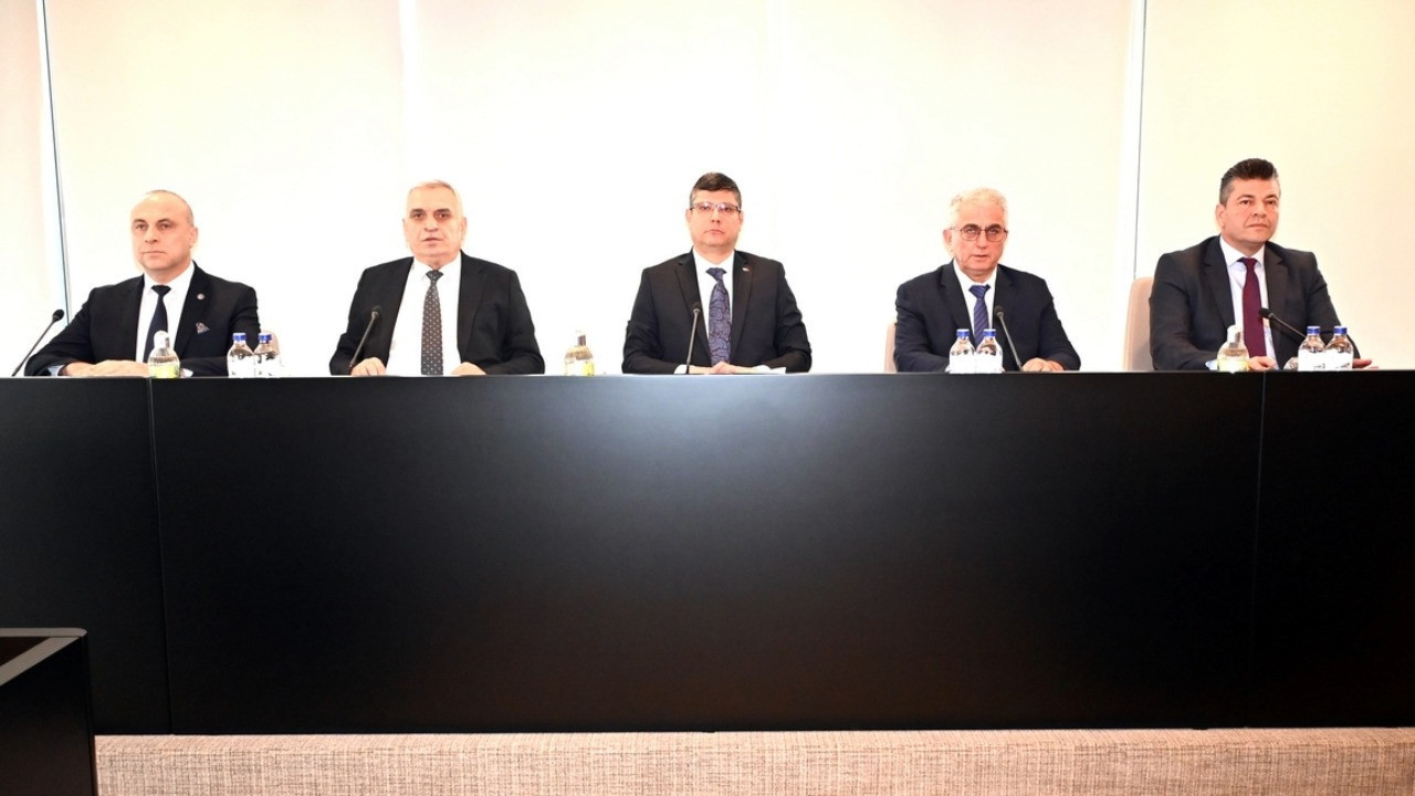 Türk Metal Sendikası grev kararı aldı