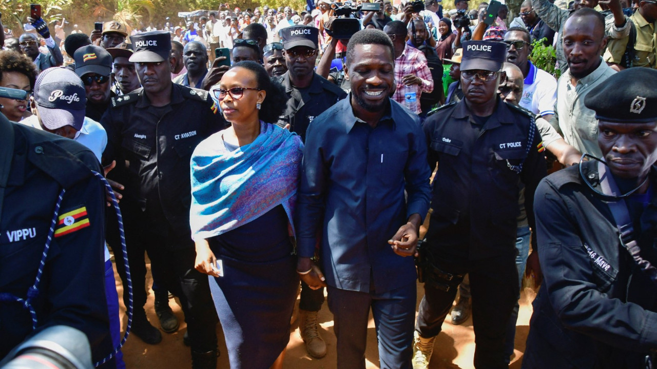 Genelkurmay Başkanı'dan muhalefet liderine tehdit: Ölmesi için dua ediyorum