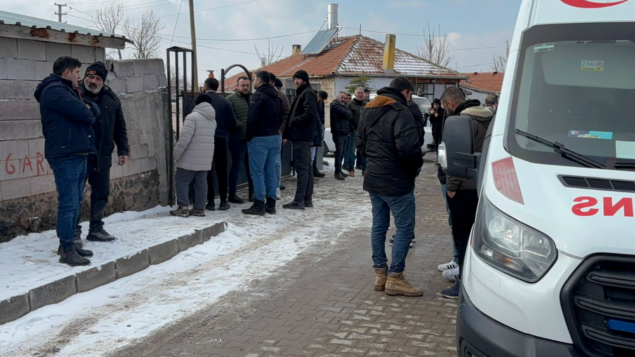 Tüfekle oynayan çocuk öldü