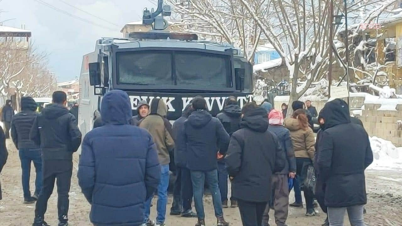 Van'daki Suriye protestosuna polis müdahalesi: 6 gözaltı