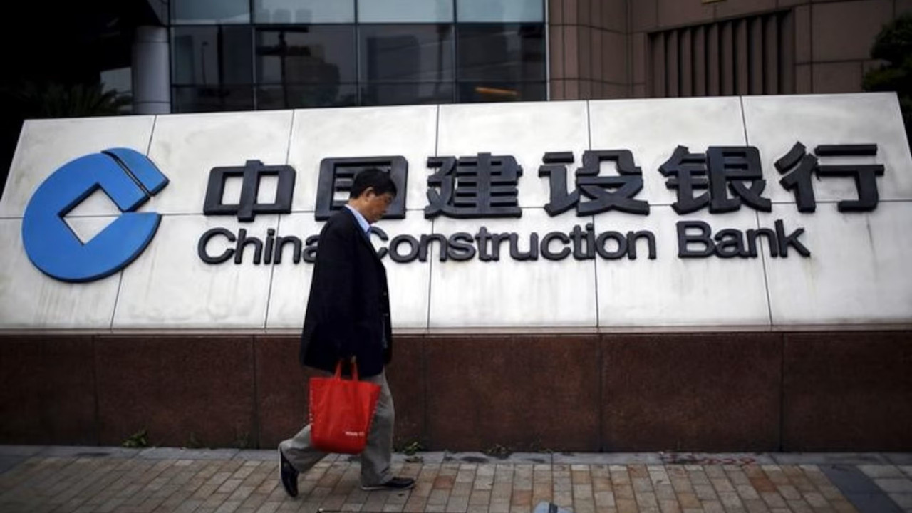 Çin'de bankacıya 18 yıl hapis cezası