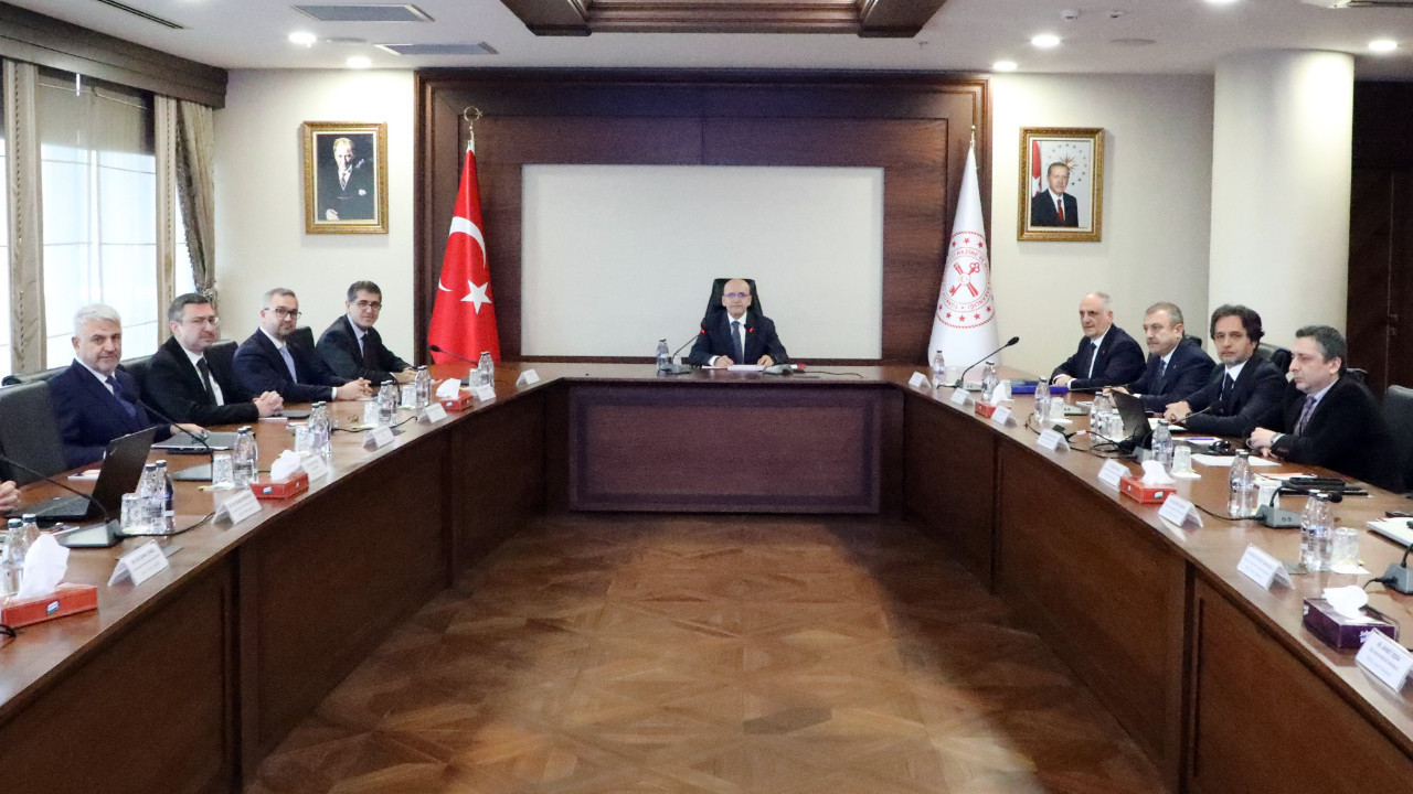 Şimşek başkanlığında kritik toplantı: Konut kredileri masada