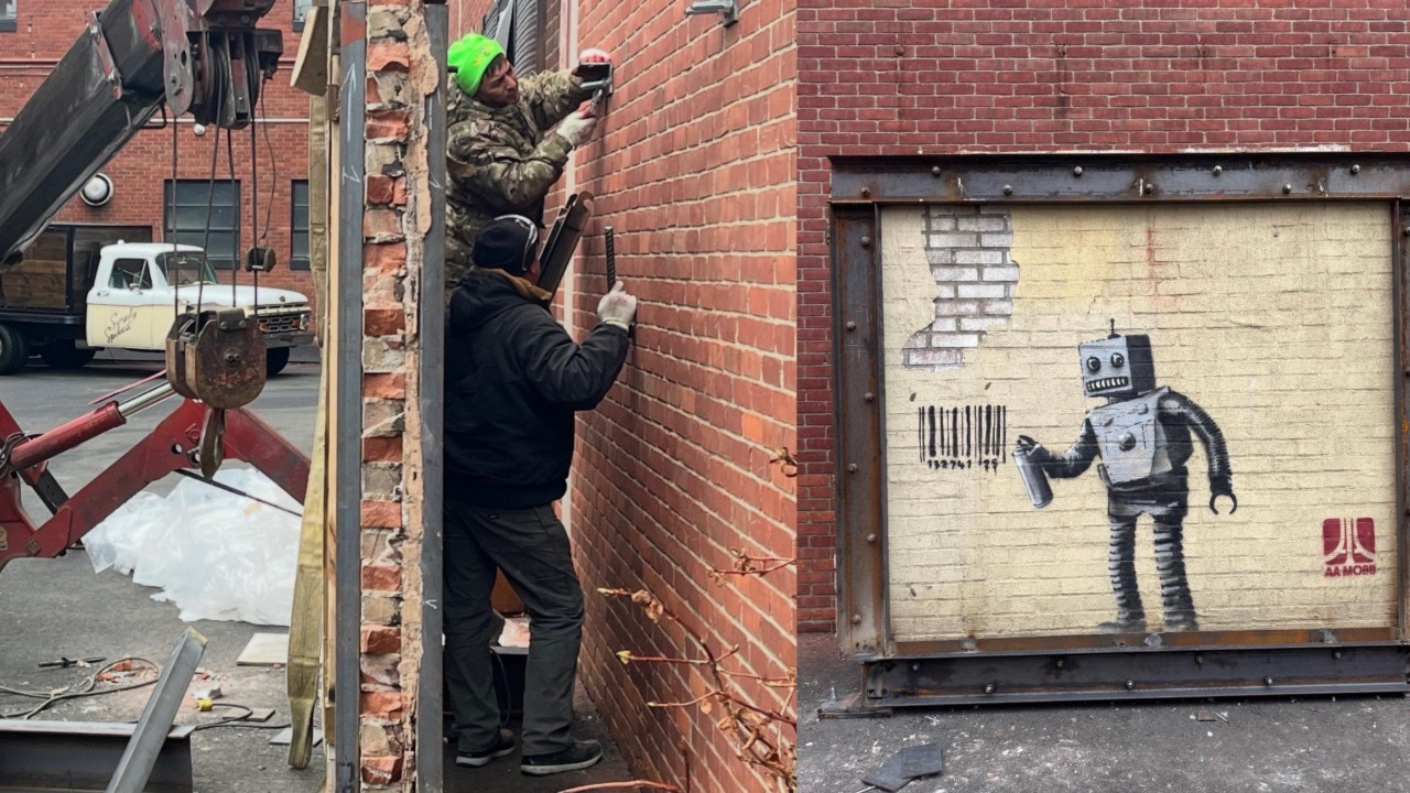 Duvarı söküp Banksy grafitisini sattılar