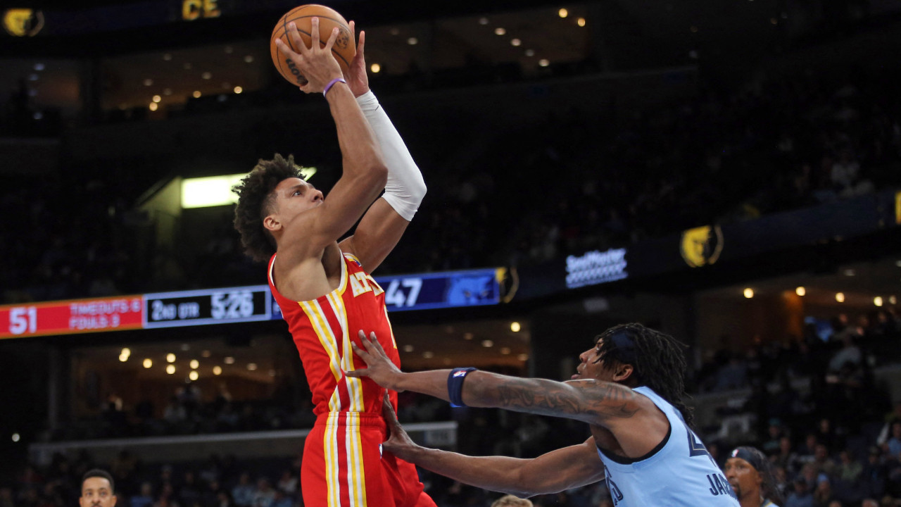 Jalen Johnson’dan tarihi performans: Hawks, Grizzlies’i son nefeste geçti