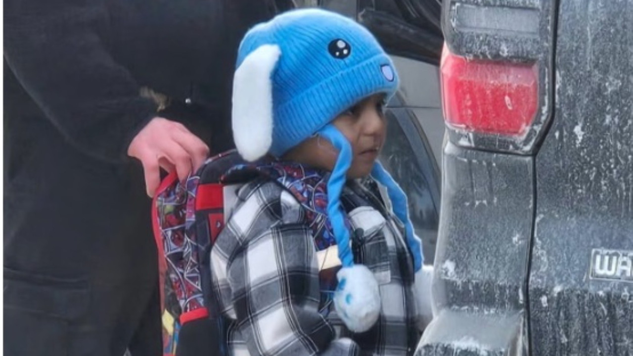 Okuldan dönen 5 yaşındaki çocuğu gözaltına aldılar