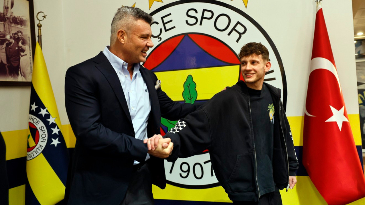 Fenerbahçe açıkladı: Szymanski resmen Rennes'de