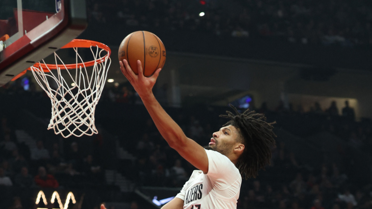 Sharpe sahne aldı, Portland Miami’yi rahat geçti: 127-110