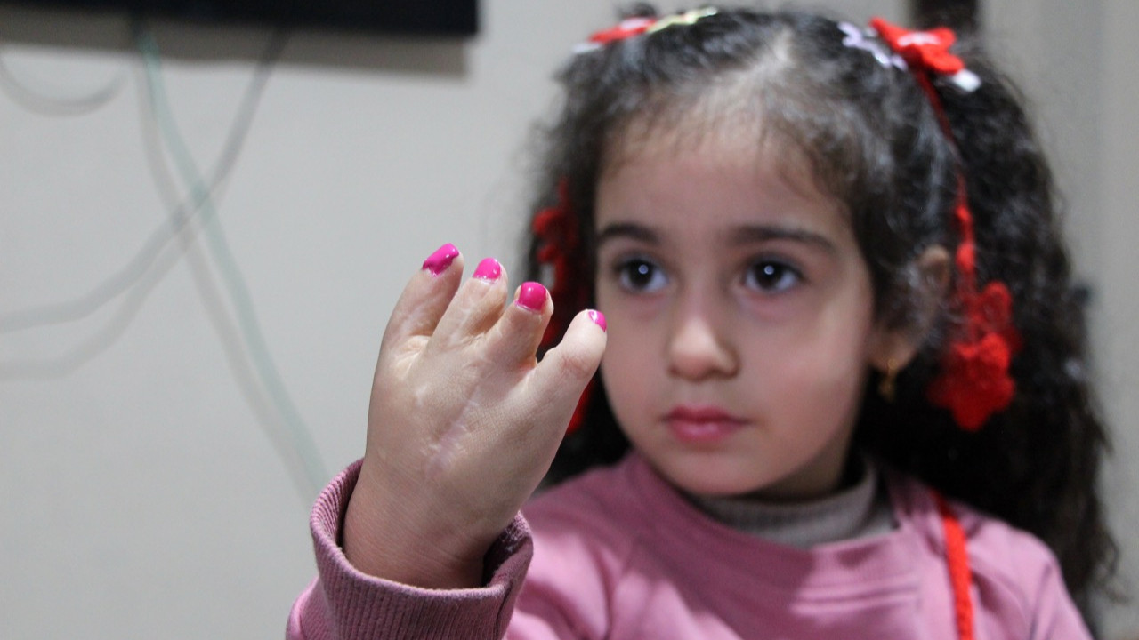 10 ameliyat yetmedi, maddi imkânsızlık tedaviyi durdurdu