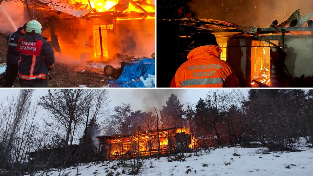 Ahşap ev yangında küle döndü