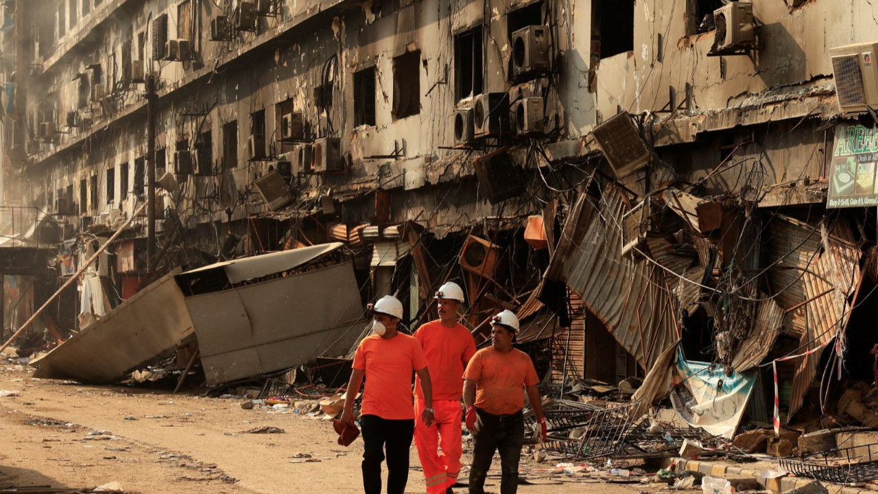 Alışveriş merkezi 71 kişiye mezar oldu: Facianın ardındaki ihmaller zinciri ortaya çıktı