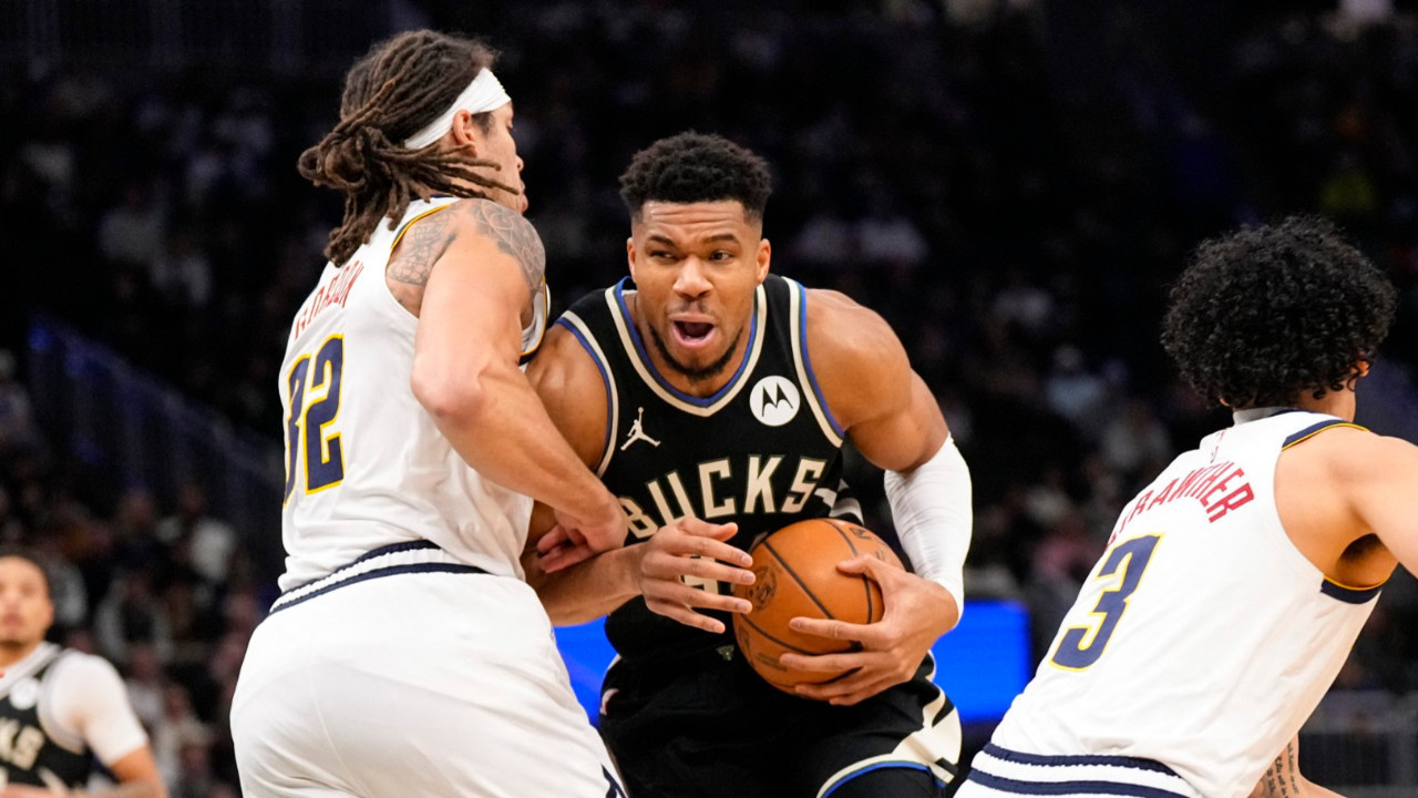 Antetokounmpo'dan Bucks taraftarını kahreden haber