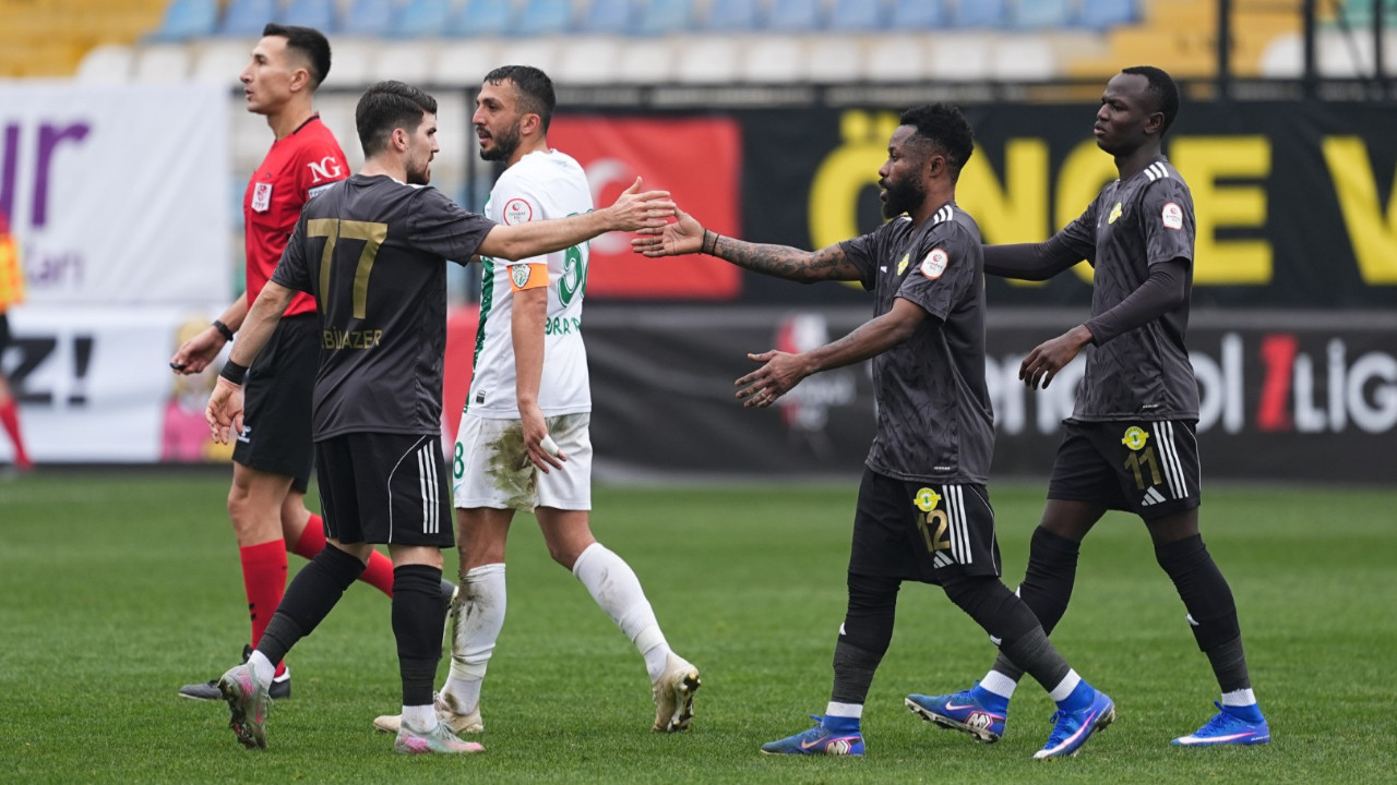 Erokspor 3 puanı 3 golle aldı