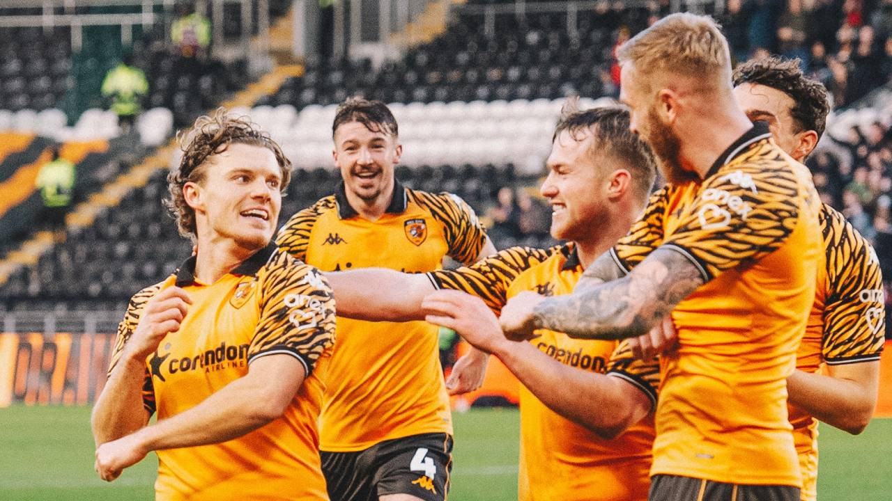 Hull City adım adım zirveye: Acun Ilıcalı'nın takımı 3'te 3 yaptı