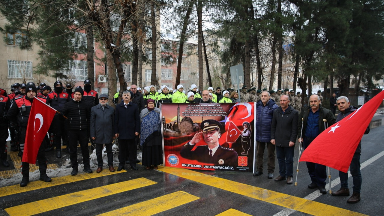 Şehit Emniyet Müdürü Ali Gaffar Okkan ve 5 polis törenle anıldı