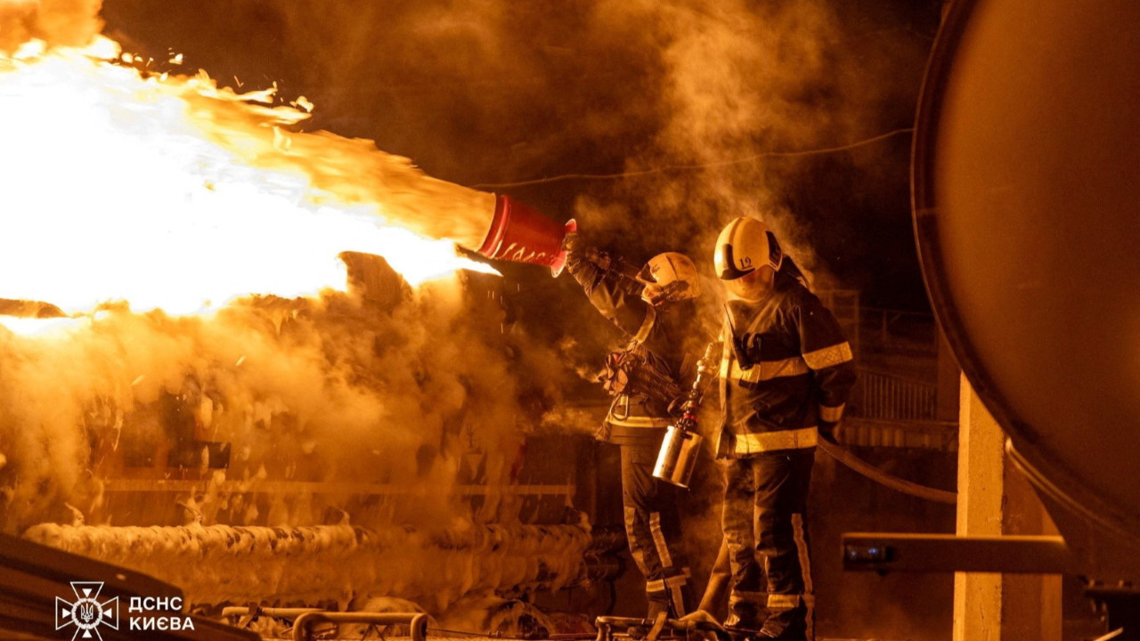 Ukrayna'ya yoğun hava saldırısı