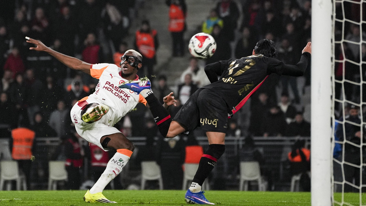 Victor Osimhen ligde 7, toplamda 13 gole ulaştı!