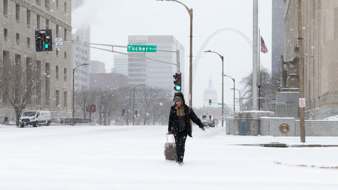 ABD’de 'tarihi fırtına' alarmı: Yüz binlerce kişi elektriksiz