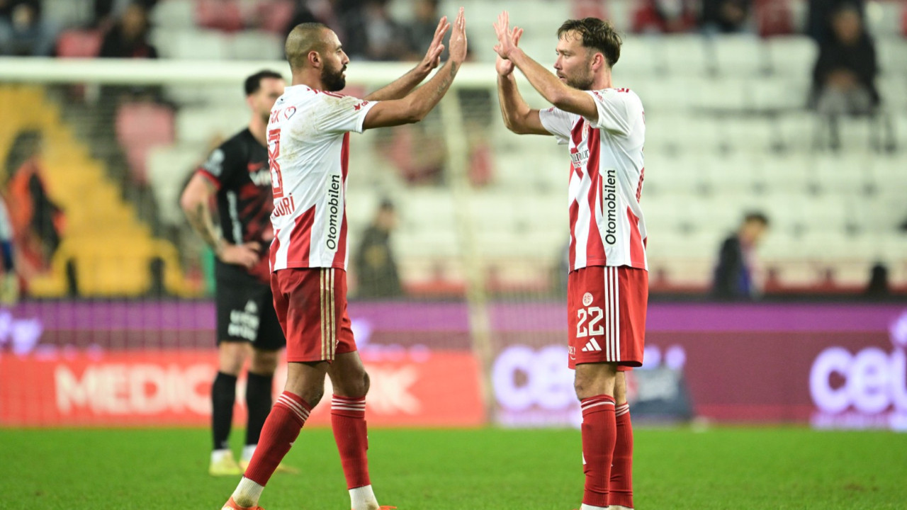 Antalyaspor 7 hafta sonra güldü! Gençlerbirliği'ni geriden gelip yıktılar: 2-1
