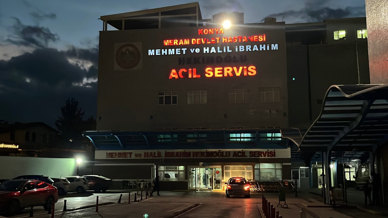 Motosiklet otobüs durağına çarptı, 17 yaşındaki sürücü öldü