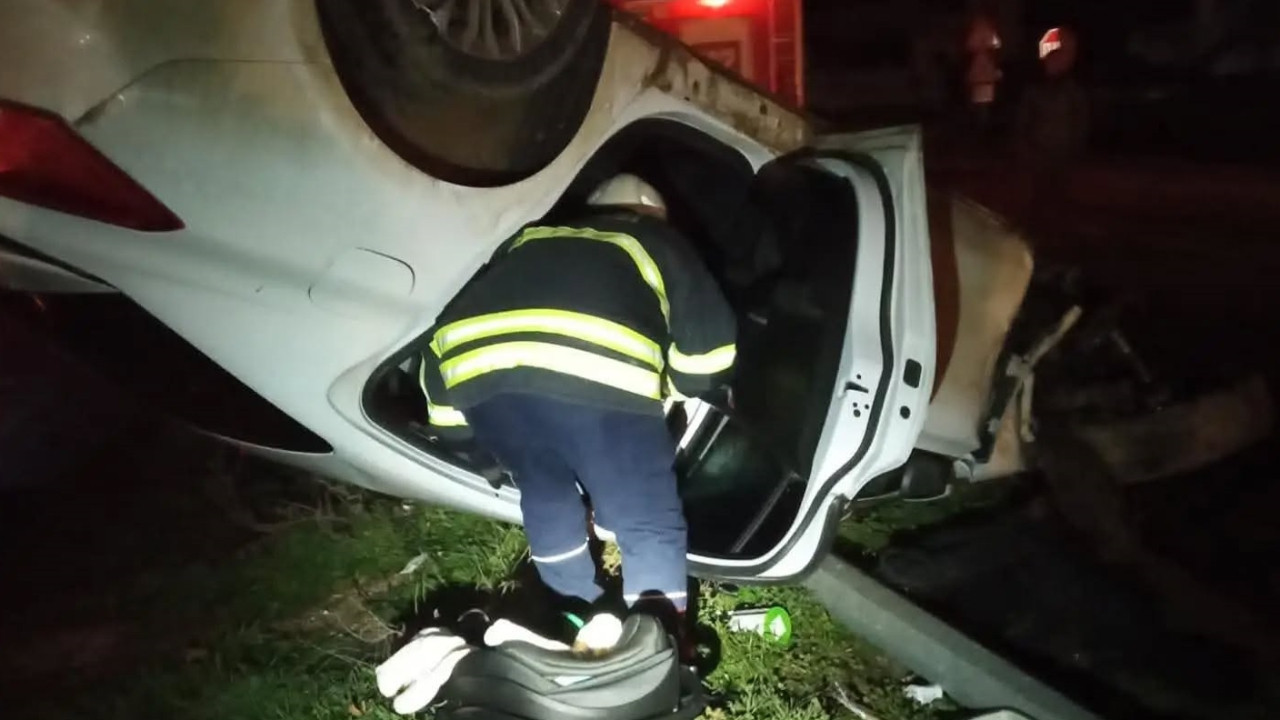 Takla atan otomobildeki 1 yaşındaki bebek yaşamını yitirdi
