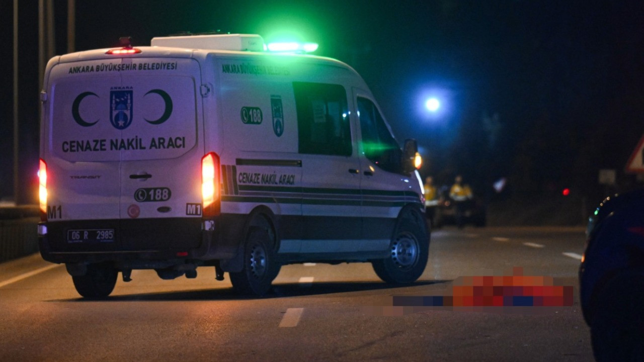 Üniversiteli genç, babasının otomobilde ölü bulundu