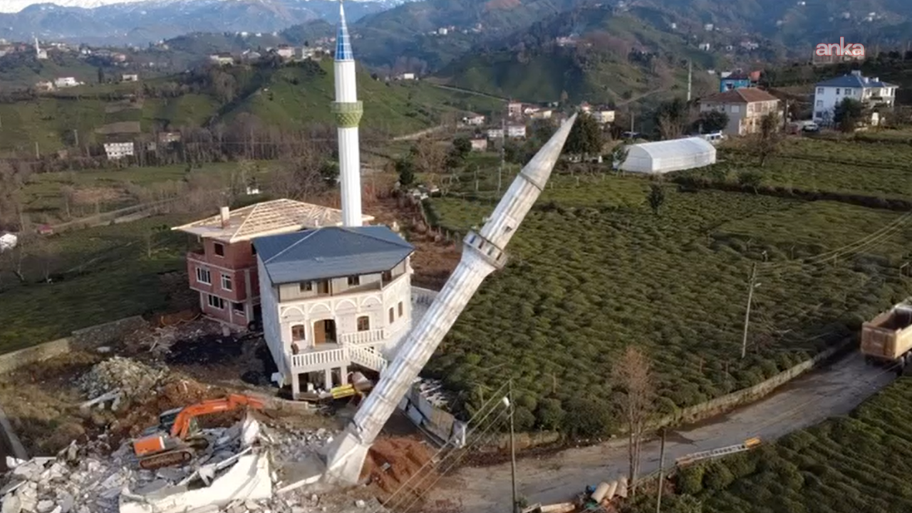 Arazi anlaşmazlığı cami yıktırdı