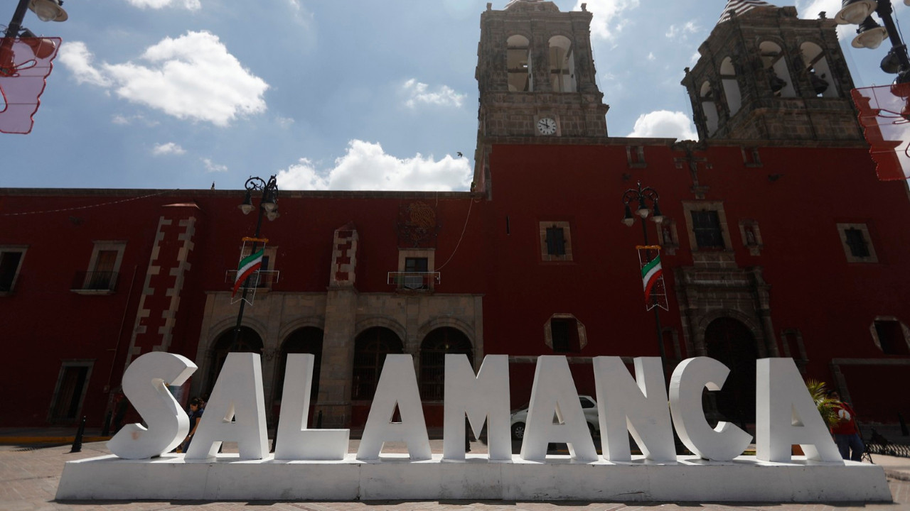 Futbola kurşun yağmuru: 11 ölü, en az 12 yaralı