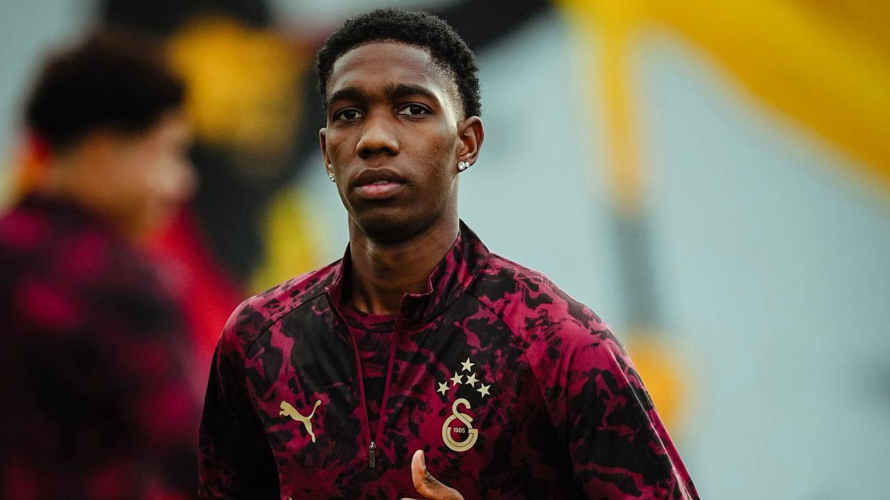 Galatasaray'da Asprilla ilk antrenmanına çıktı