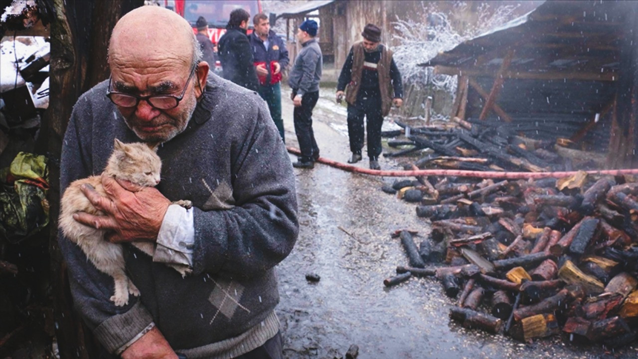 Tek bir fotoğrafla herkesi ağlatmıştı: Ali Dede hayatını kaybetti