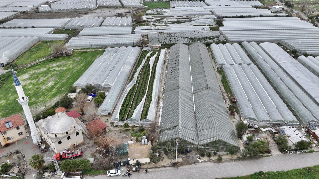 Hortum seraları vurdu: Hasar tespit çalışmaları başladı