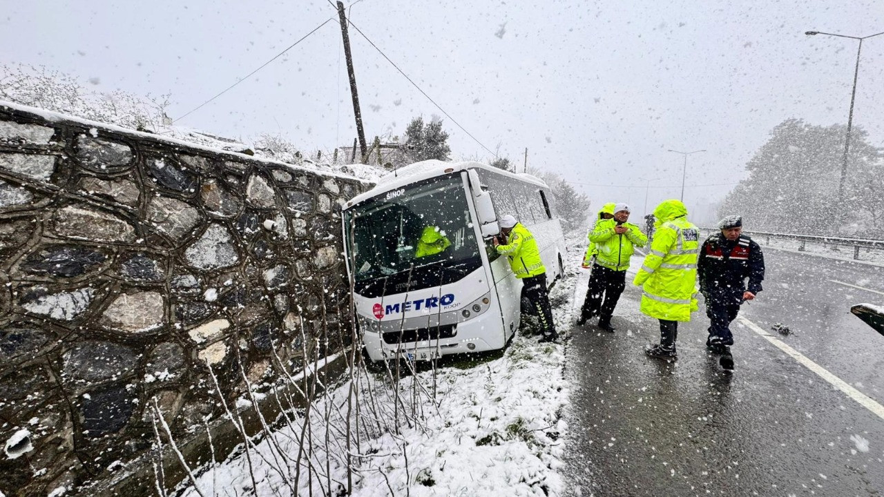 Otobüsün çarptığı Burcu, 10 gün sonra yaşam savaşını kaybetti
