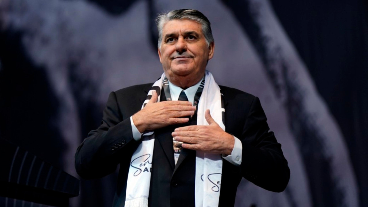 Serdal Adalı topa girdi