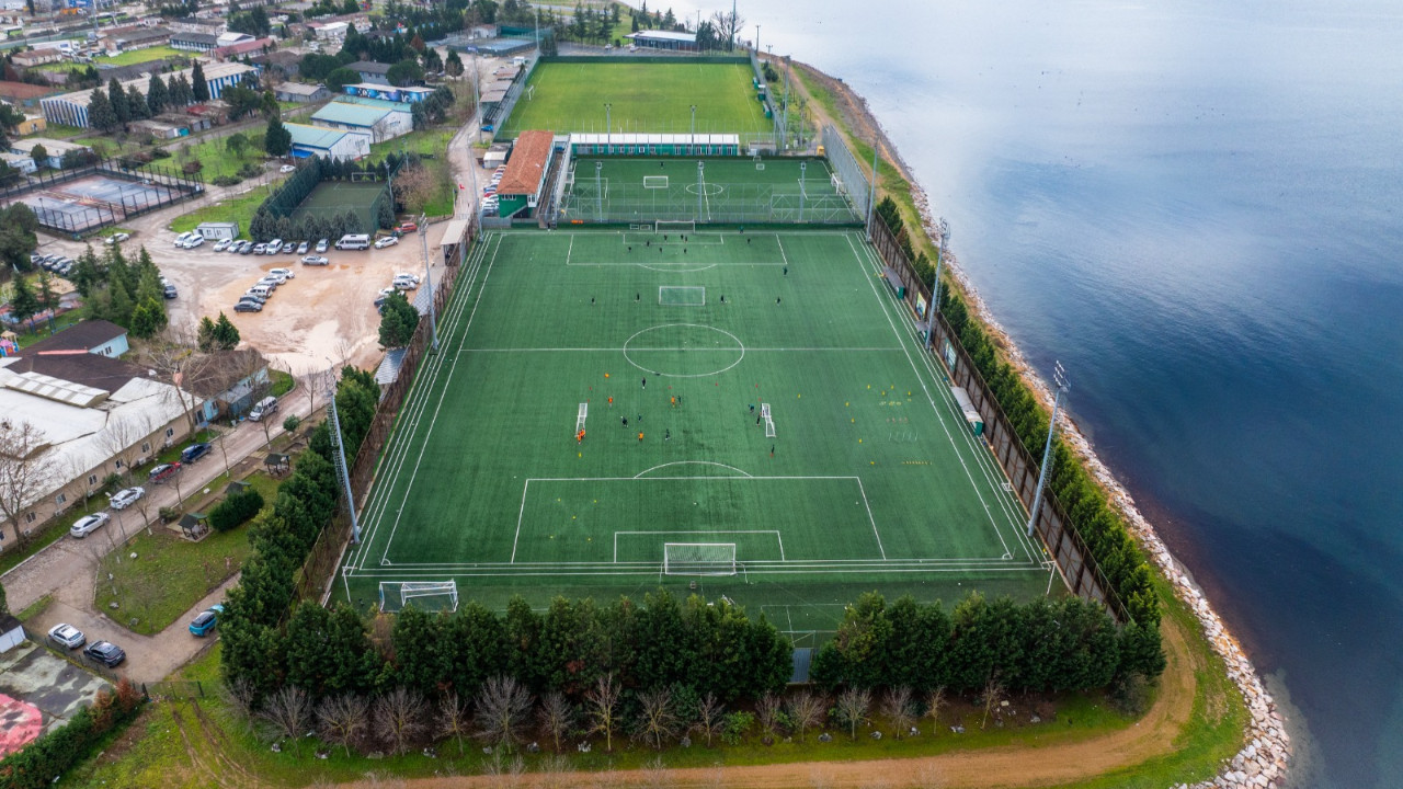 Belediye, Kocaelispor'un altyapı tesislerini yeniledi