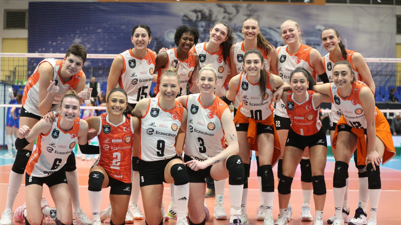 Eczacobaşı, Sırbistan'da set vermeden kazandı