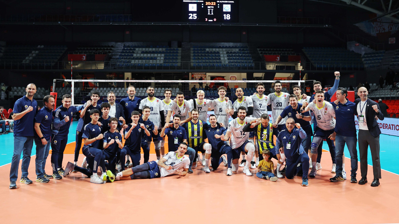 Fenerbahçe Medicana play-off biletini aldı