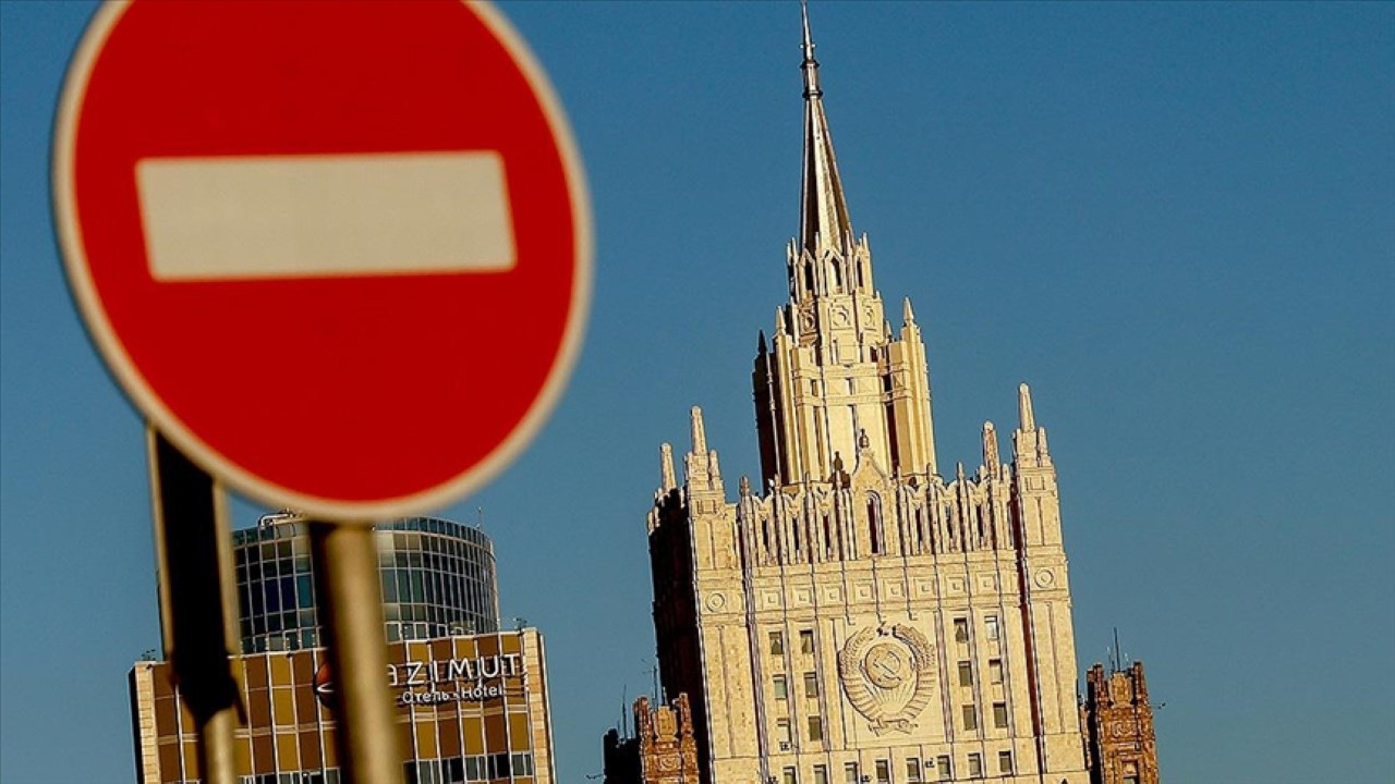 AB, Rusya’yı kara listeye aldı